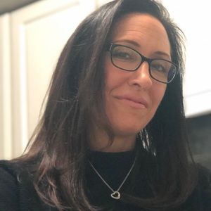 Meet your Posher, Maris